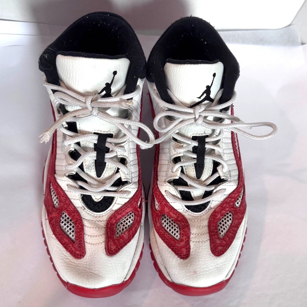 Jordan 11 Retro Low IE Fire Red White Black 919713-101 Boys 6.5Y Sneakers Youth